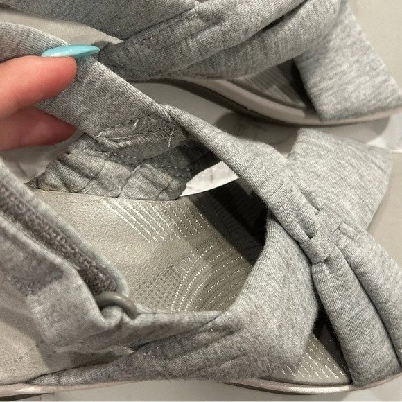 Clark Cloudsteppers Arla Belle Grey Fabric Size 5.5 - Picture 9 of 11